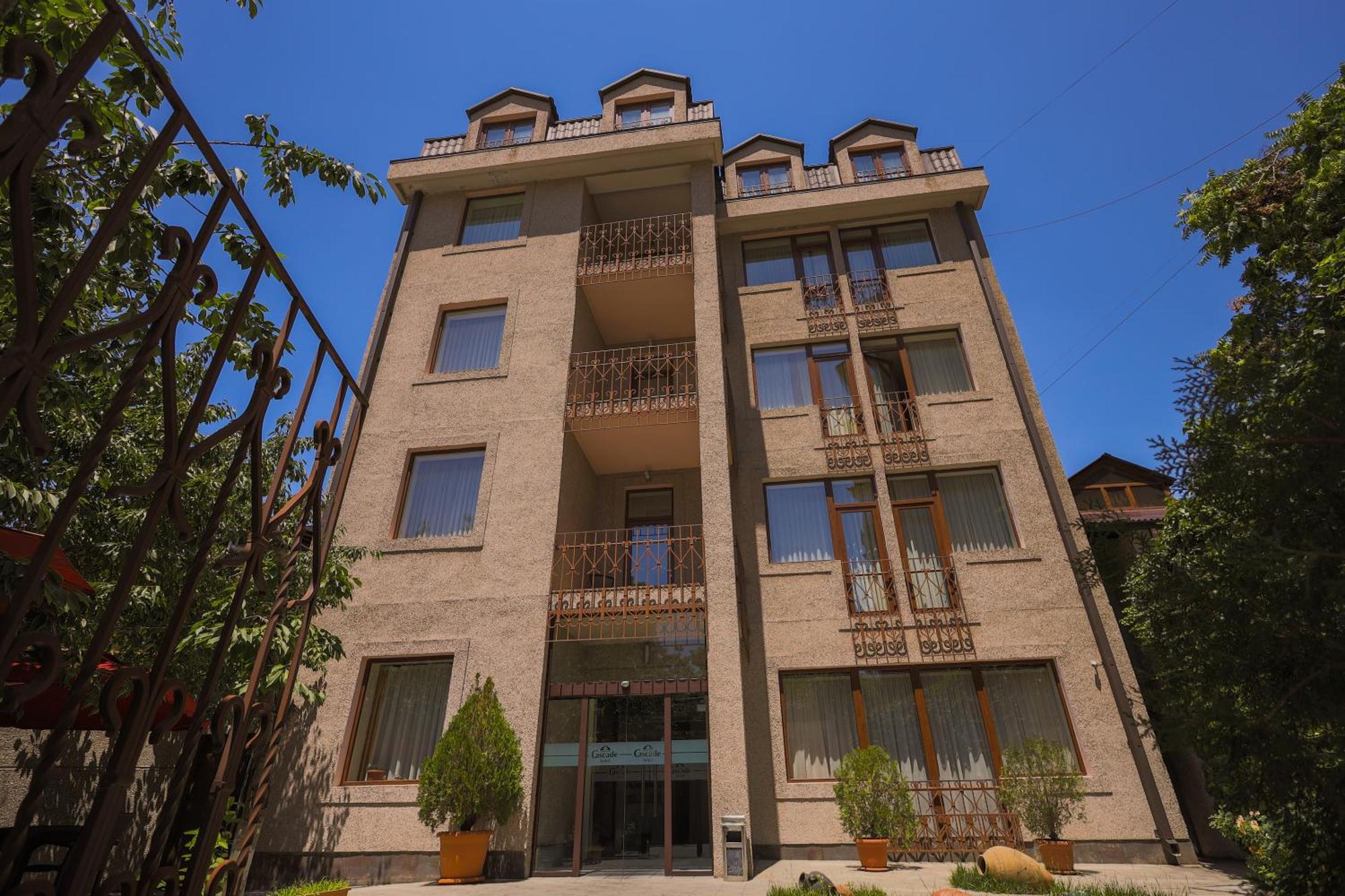 Cascade Hotel Erevan Exterior foto